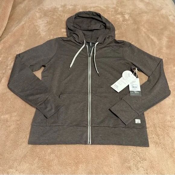 Vuori Halo Performance Hoodie 2.0 - Picture 7 of 10